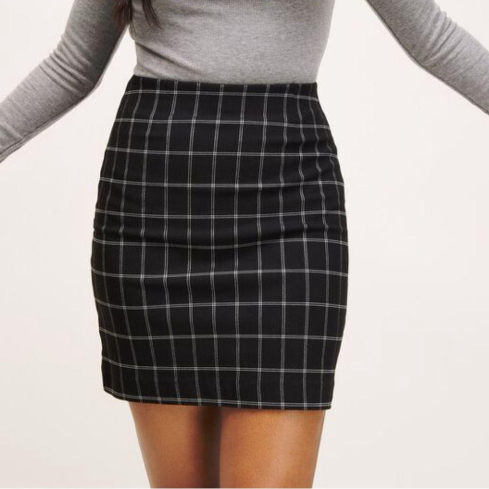 Dynamite mini skirt
